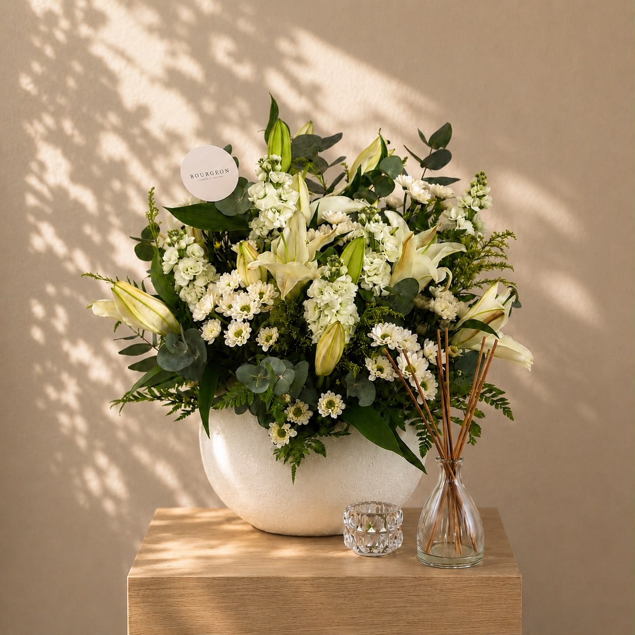 Perla white lily flower vase arrangement Bahrain - Bourgéon luxury florist
